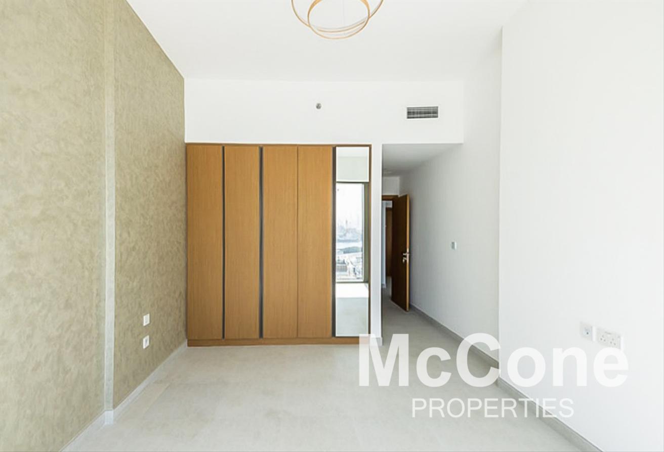 Community View | Brand New | Spacious photo 6