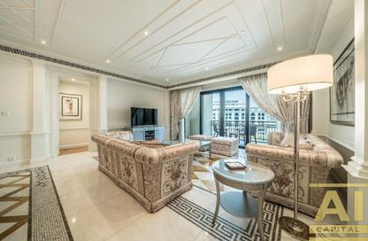Apartment - 2 Bedrooms - 3 Bathrooms for rent in Palazzo Versace - Culture Village - Dubai