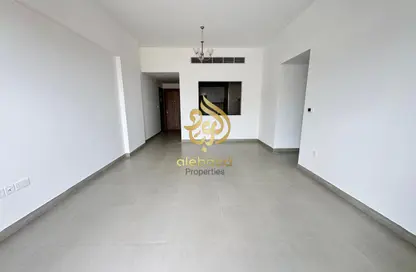 شقة - 2 غرف نوم - 3 حمامات للايجار في لوليفير ريزيدنس - المدينة العالمية المرحلة 2 - 4 الورسان - الورسان - دبي