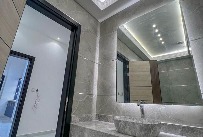 142828483 - Property Image 2