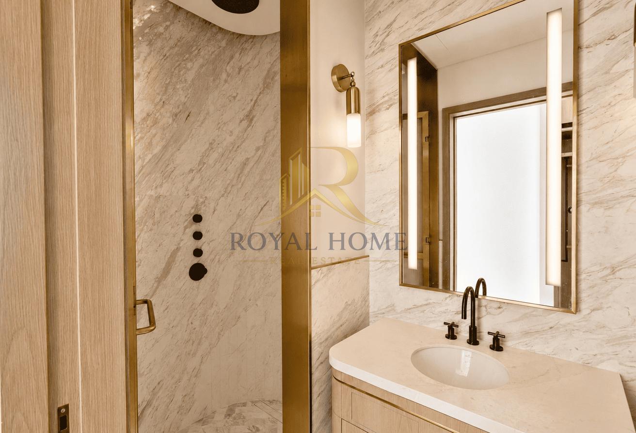 Mid Floor | Canal and Burj Facing | Well Priced photo 12