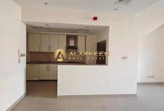 74247107 - Property Image 2