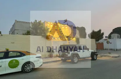 فيلا - 3 غرف نوم - 4 حمامات للبيع في الناصرية - الشرق - الشارقة