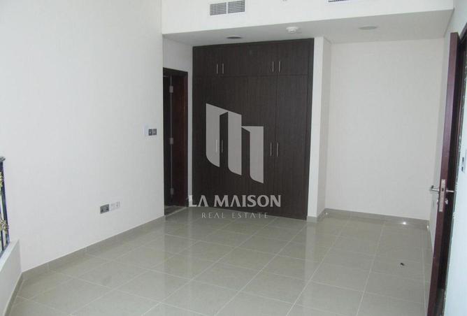73110506 - Property Image 3