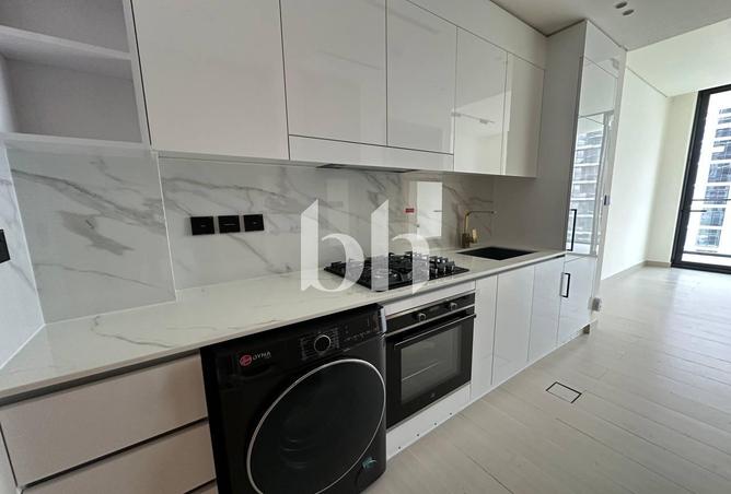 استوديو غير مفروش | شاغر الآن | جديد تمامًا |