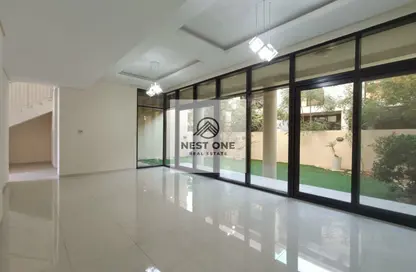 Townhouse - 3 Bedrooms - 5 Bathrooms for rent in Phoenix - Damac Hills - Dubai