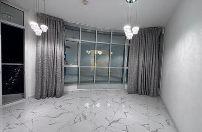 Apartment - 3 Bedrooms - 3 Bathrooms for sale in Oasis Tower - Al Rashidiya 1 - Al Rashidiya - Ajman