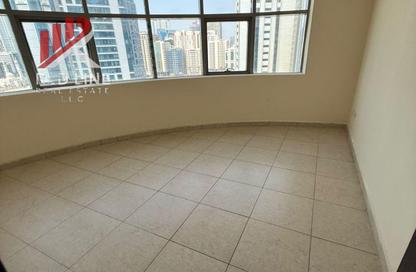 Apartment - 3 Bedrooms - 3 Bathrooms for rent in New Al Taawun Road - Al Taawun - Sharjah