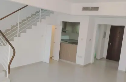 Townhouse - 3 Bedrooms - 4 Bathrooms for rent in Al Khaleej Village - Al Ghadeer - Abu Dhabi