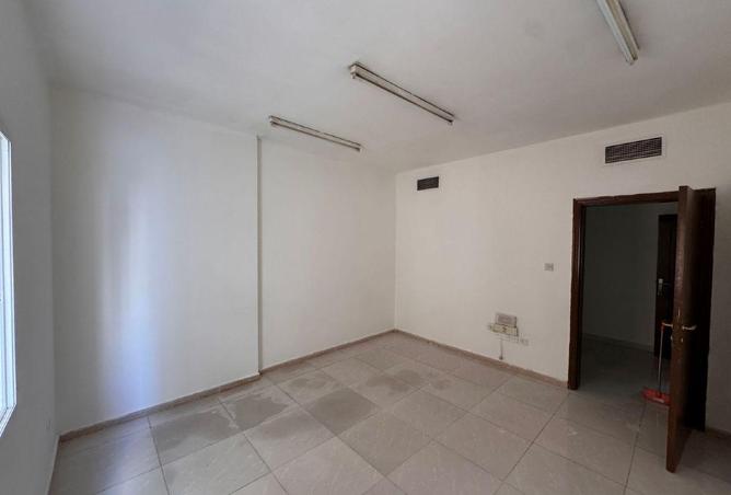 58567681 - Property Image 2