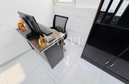 Office Space - Studio - 1 Bathroom for rent in Horizone Building - Port Saeed - Deira - Dubai