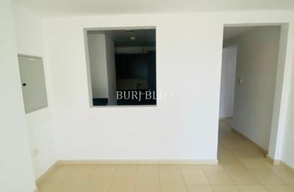 Apartment - 2 Bedrooms - 3 Bathrooms for rent in Autumn 2 - Autumn - Seasons Community - District 15 - Jumeirah Village Circle - Dubai