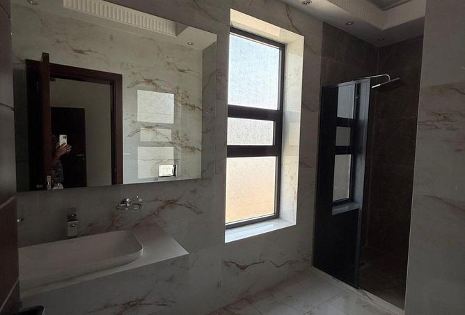 80256416 - Property Image 2