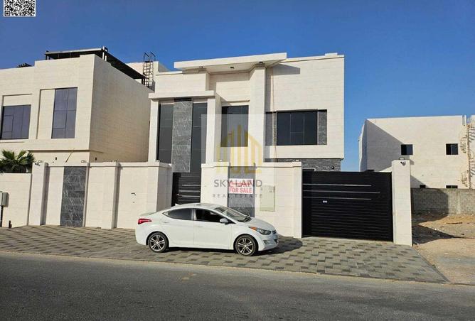 56940218 - Property Image 2