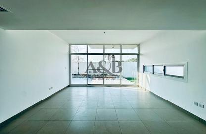 Villa - 3 Bedrooms - 3 Bathrooms for rent in Arabella Townhouses 2 - Arabella Townhouses - Mudon - Dubai