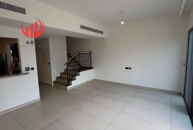 91822371 - Property Image 3
