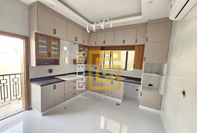 82353612 - صورة العقار 3