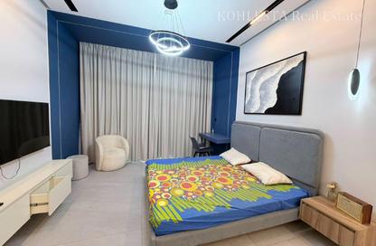 Apartment - Studio - 1 for rent in Golf Promenade 4A - Golf Promenade 4 - Golf Town - Damac Hills - Dubai