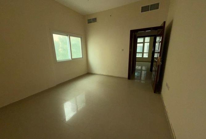 76170910 - Property Image 3