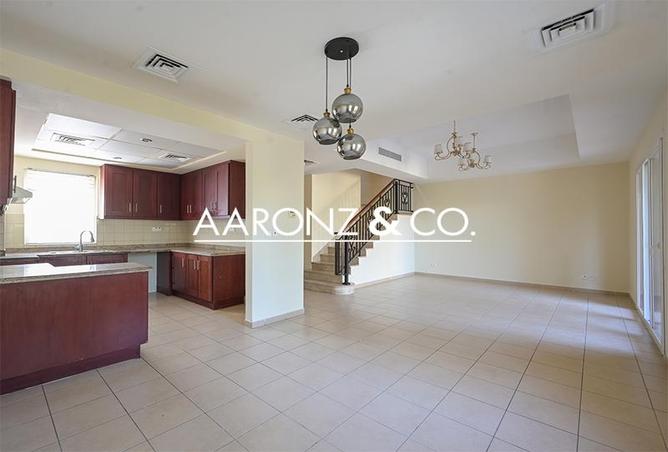 16070558 - صورة العقار 3