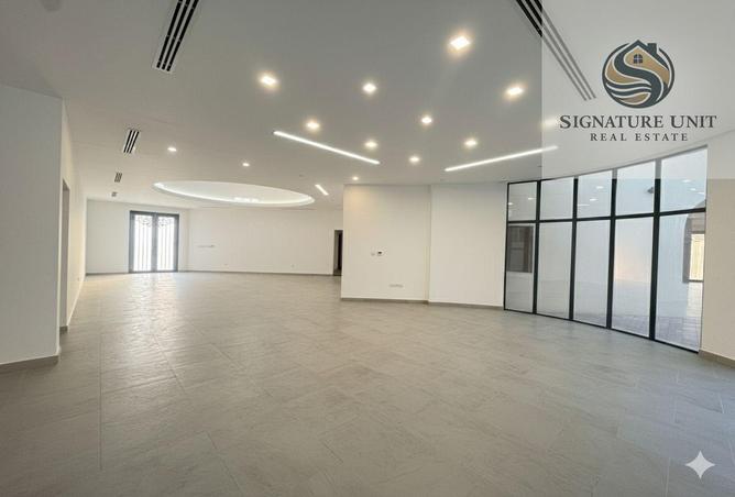 77801400 - Property Image 2