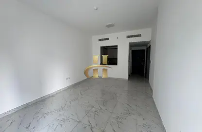 شقة - غرفة نوم - 2 حمامات للايجار في AAA سكن - الضاحية 13 - قرية جميرا الدائرية - دبي