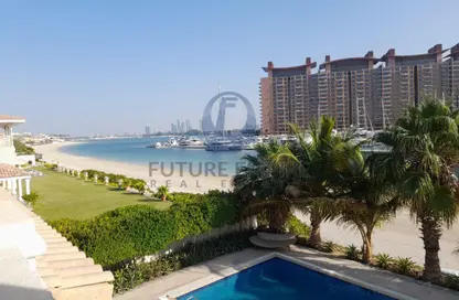 Villa - 6 Bedrooms - 7 Bathrooms for rent in Signature Villas Frond A - Signature Villas - Palm Jumeirah - Dubai