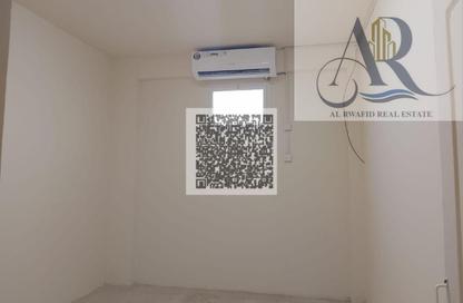 سكن عمال - استوديو - 8 حمامات للايجار في 1 الجرف - الجرف - عجمان وسط المدينة - عجمان