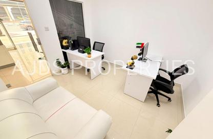 Office Space - Studio - 1 Bathroom for rent in Al Rostamani Building - Port Saeed - Deira - Dubai