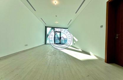 Apartment - 1 Bedroom - 2 Bathrooms for rent in Water Front Tower A - Waterfront Residential Towers - Tourist Club Area - Abu Dhabi Apartment - 1 Bedroom - 2 Bathrooms for rent in Water Front Tower A - Waterfront Residential Towers - Tourist Club Area - Abu Dhabi