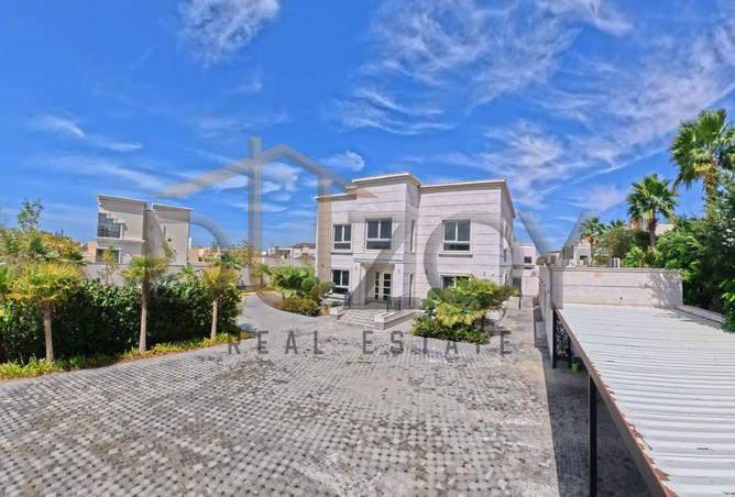 78586202 - Property Image 2