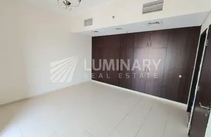 Apartment - 1 Bedroom - 1 Bathroom for rent in Mazaya 25 - Queue Point - Liwan - Dubai Land - Dubai