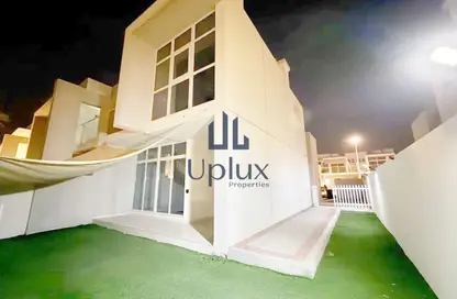 تاون هاوس - 3 غرف نوم - 3 حمامات للايجار في البيزيا - داماك هيلز 2 - دبي