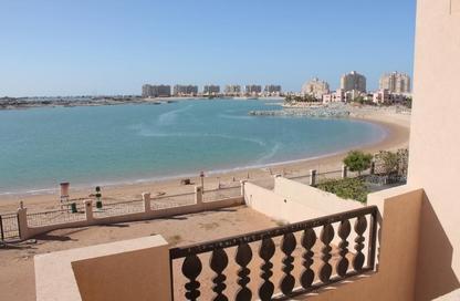 Villa - 5 Bedrooms - 4 Bathrooms for sale in The Townhouses at Al Hamra Village - Al Hamra Village - Ras Al Khaimah