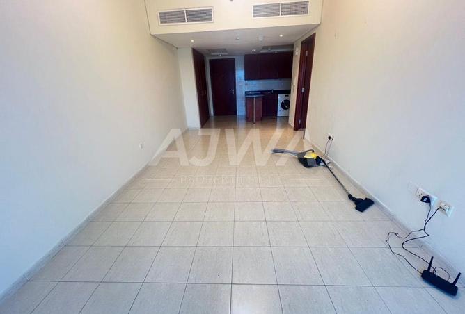 74622007 - Property Image 3
