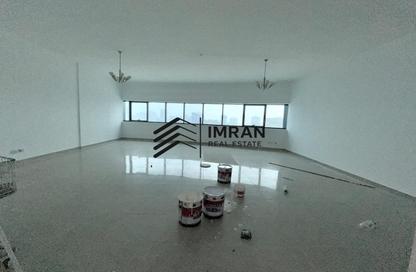 Apartment - 2 Bedrooms - 4 Bathrooms for rent in Al Taawun - Sharjah Apartment - 2 Bedrooms - 4 Bathrooms for rent in Al Taawun - Sharjah