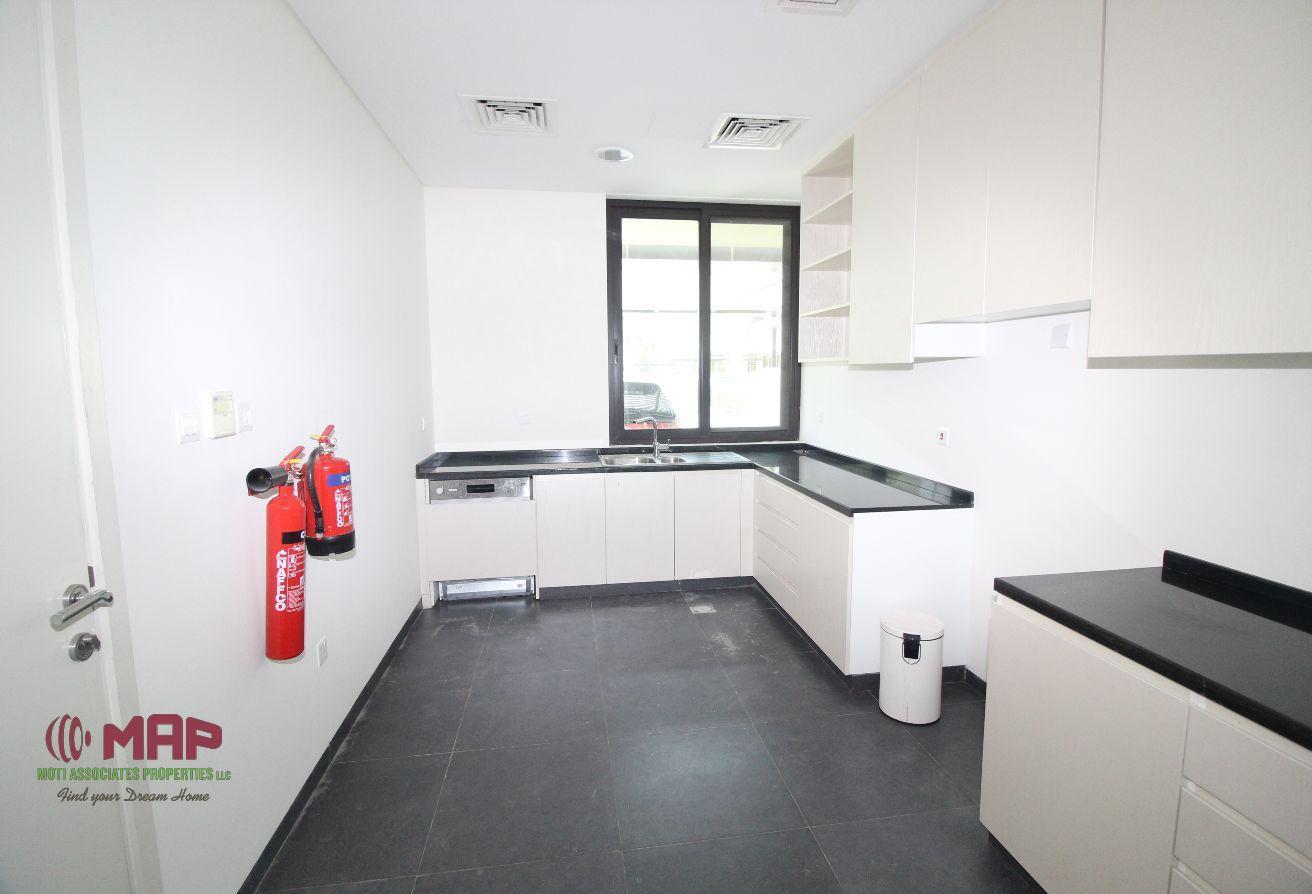 3-Bedroom Townhouse | Prime Location | Vastu Unit photo 8