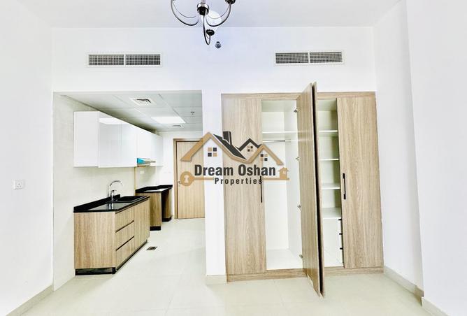 53572384 - صورة العقار 2