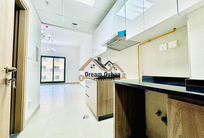 53572384 - صورة العقار 3