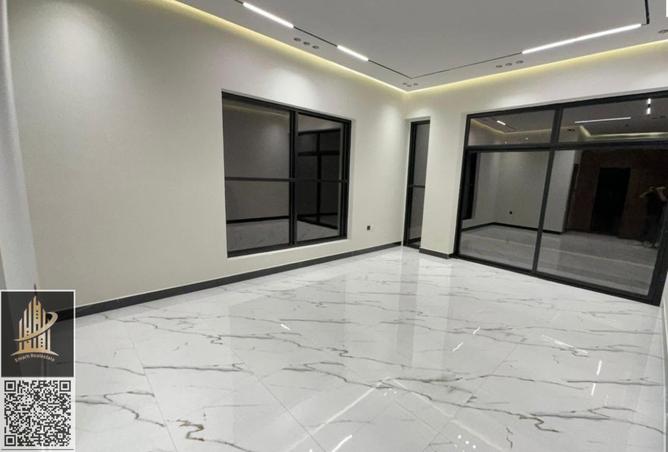 54941045 - Property Image 3