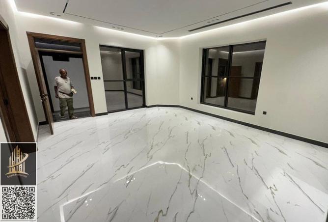 54941045 - Property Image 2