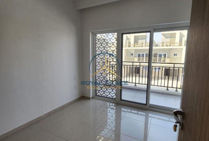 54945601 - صورة العقار 2