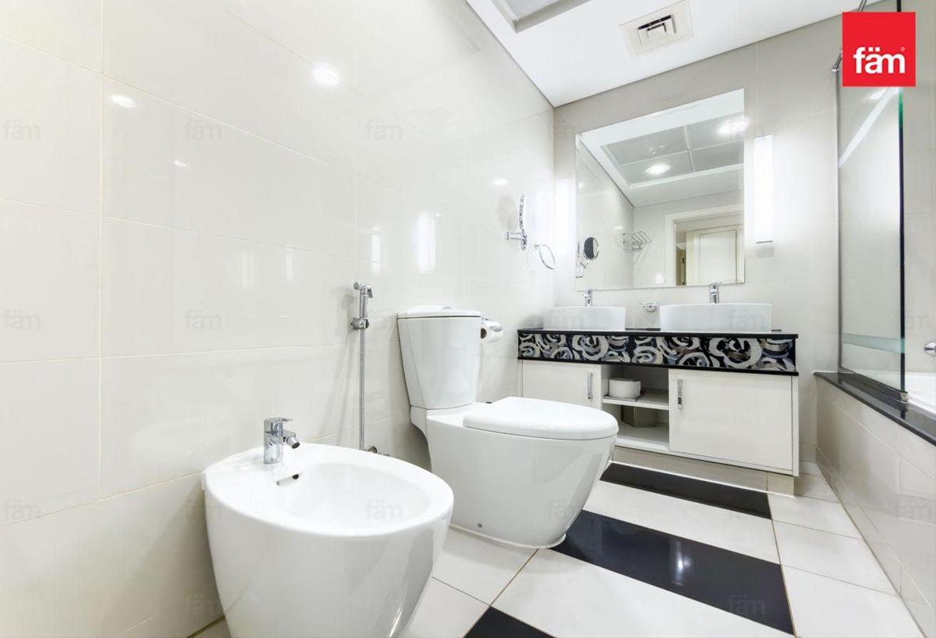 Furnished | Spacious | High Floor | Luxury Unit photo 21