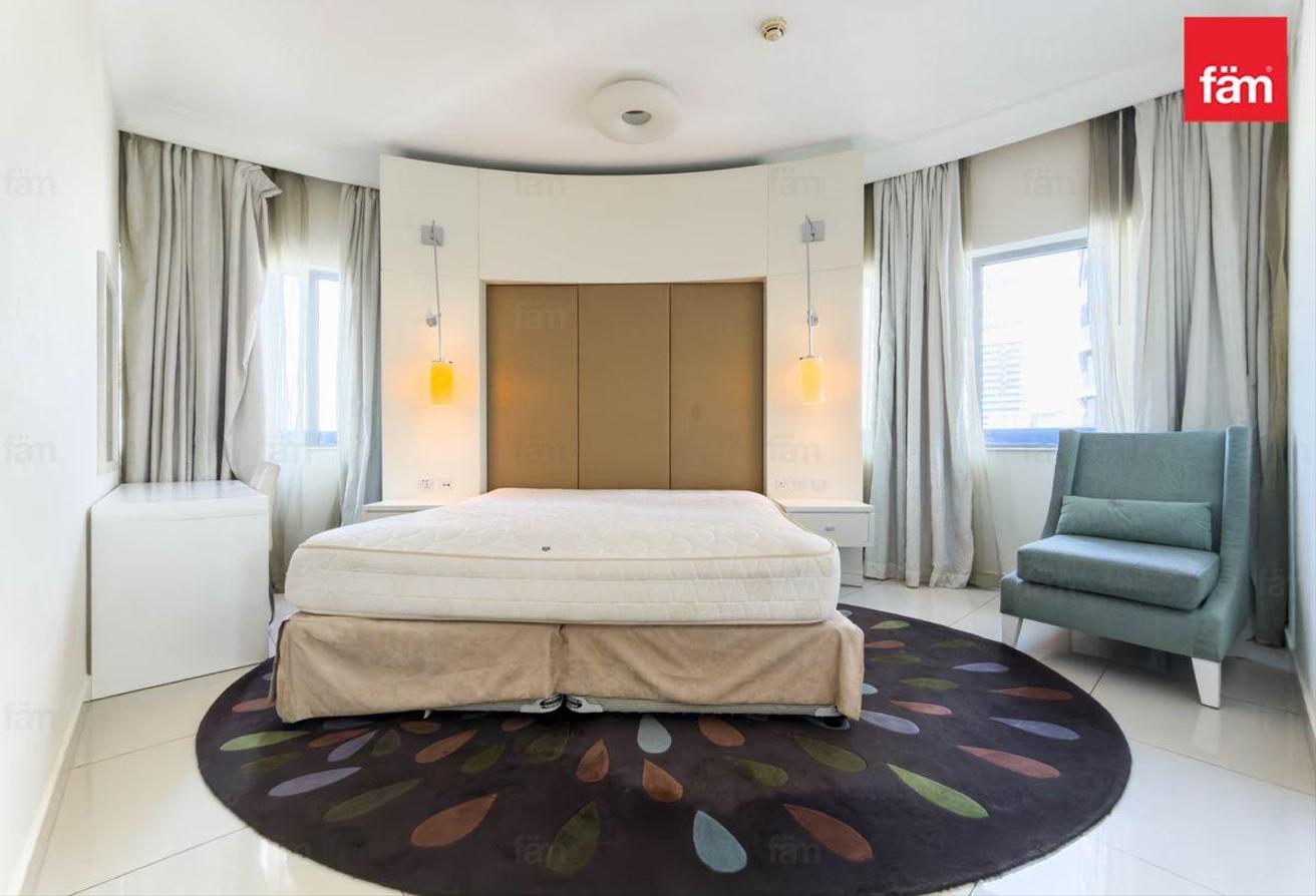 Furnished | Spacious | High Floor | Luxury Unit photo 12