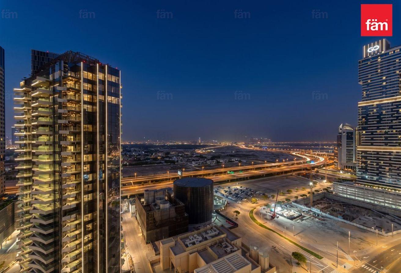 Furnished | Spacious | High Floor | Luxury Unit photo 28