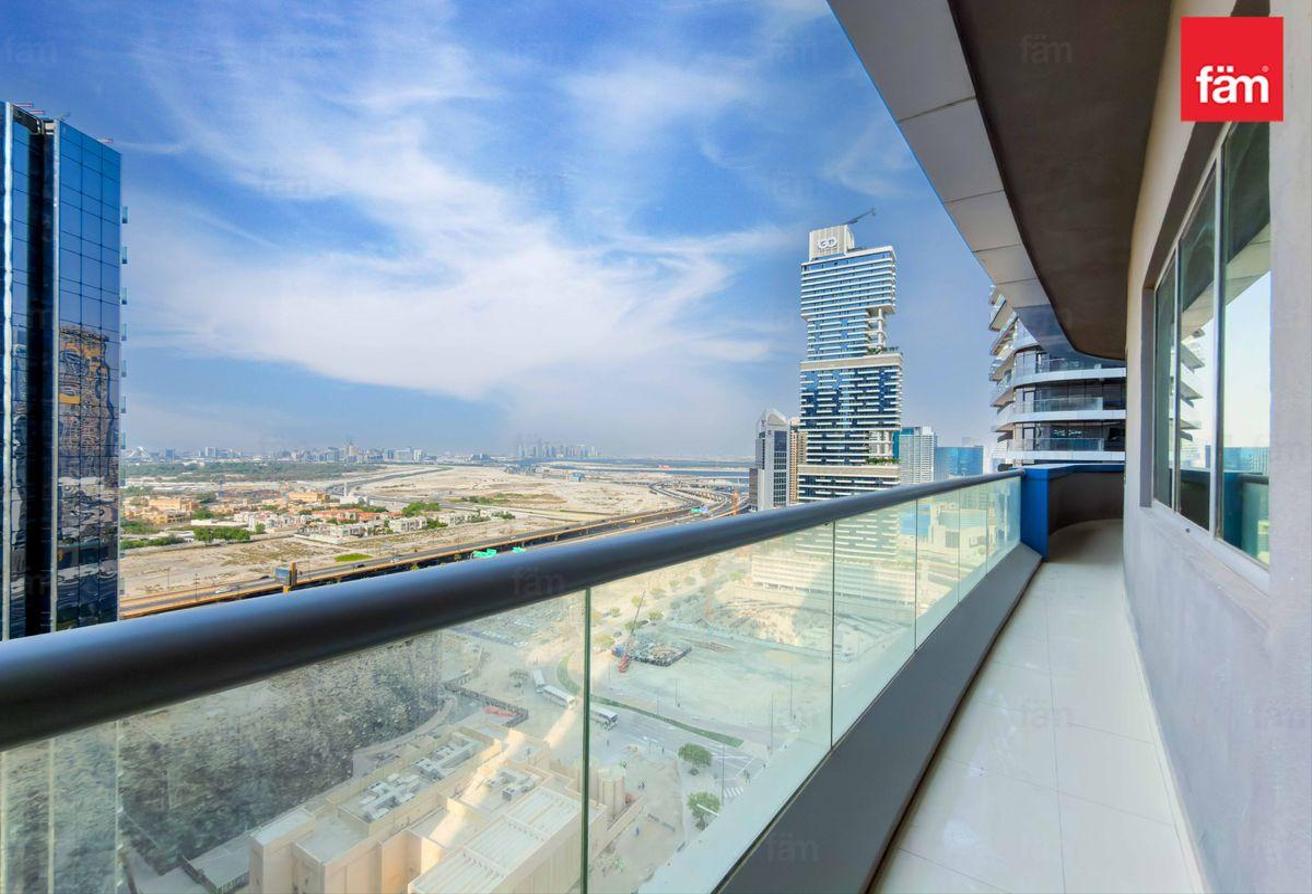 Furnished | Spacious | High Floor | Luxury Unit photo 6