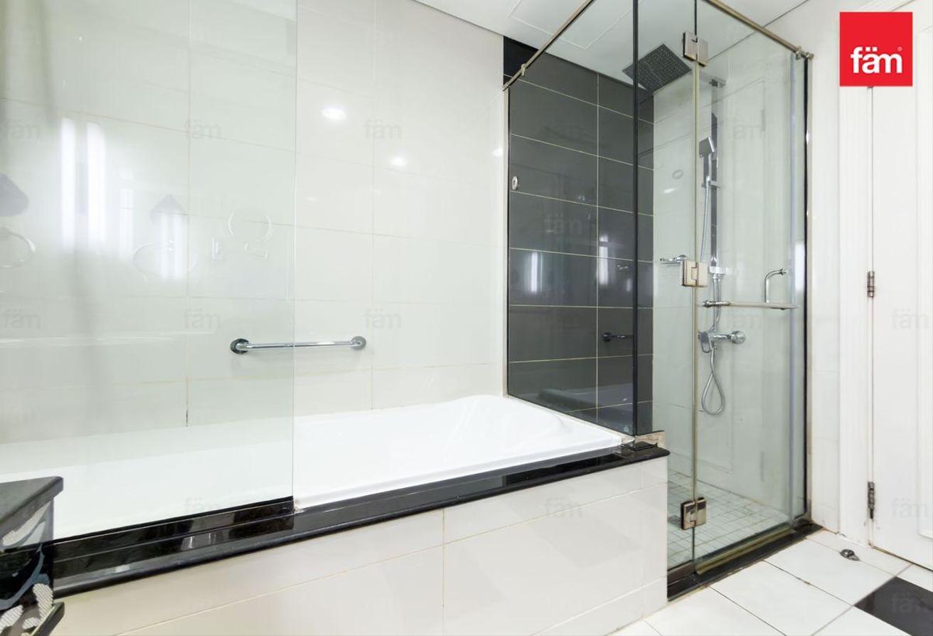 Furnished | Spacious | High Floor | Luxury Unit photo 17