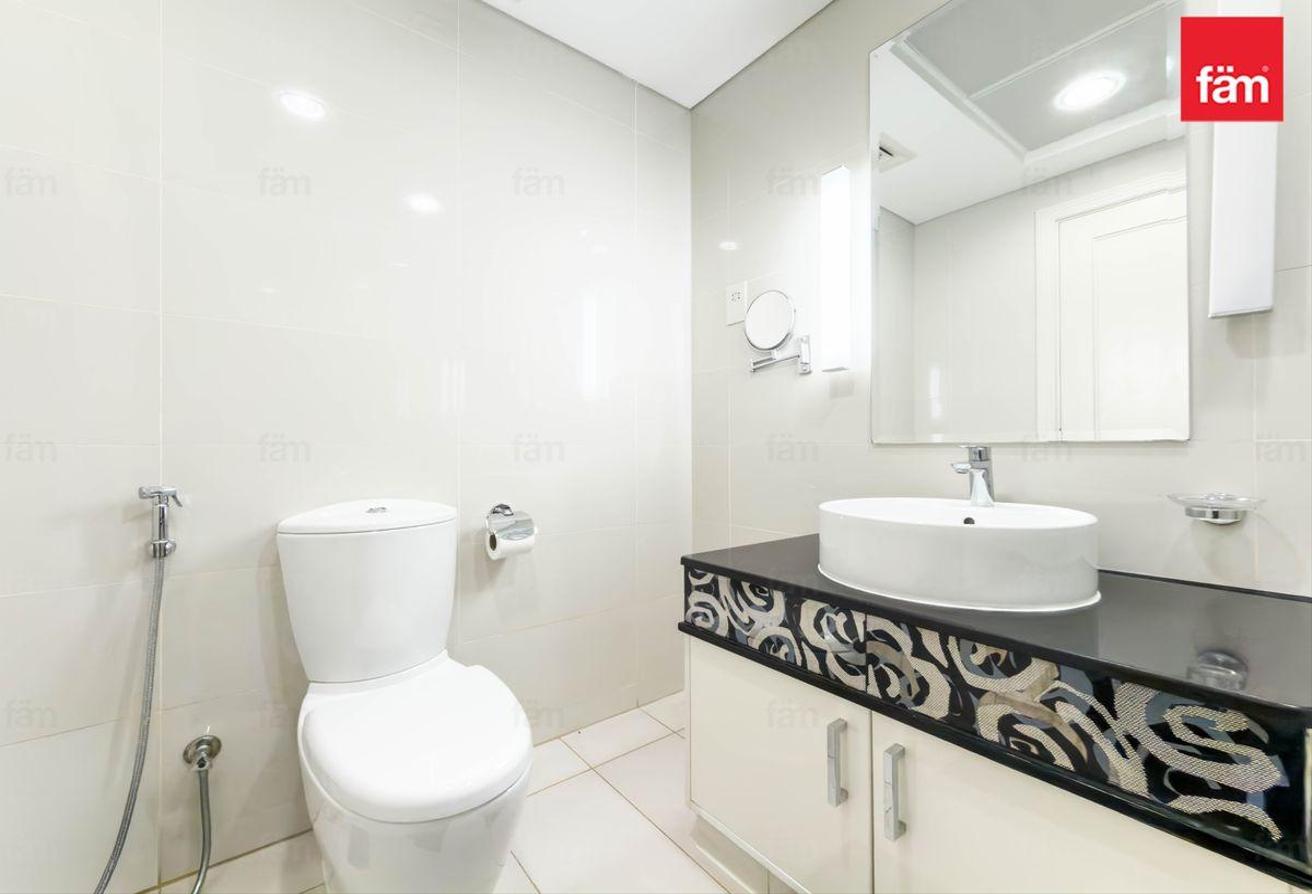 Furnished | Spacious | High Floor | Luxury Unit photo 16