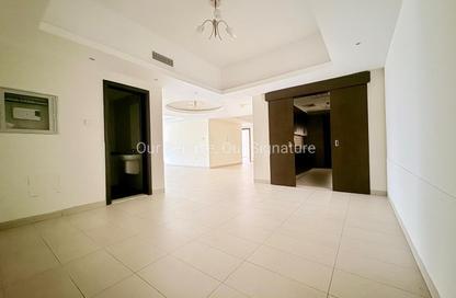 Apartment - 2 Bedrooms - 3 Bathrooms for rent in Al Waleed Tower - Al Qasba - Sharjah