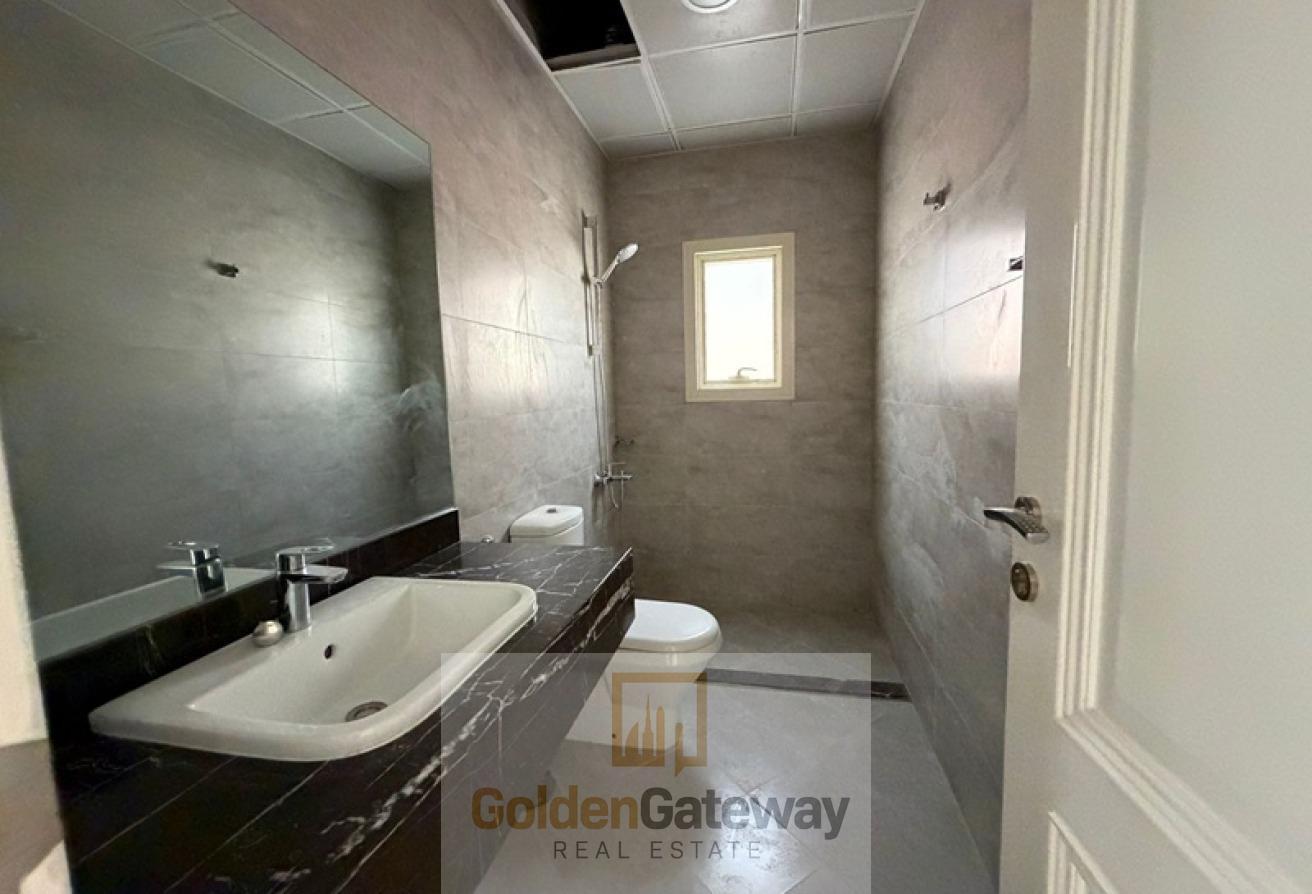 Independent villa| Private pool| Prime location photo 13